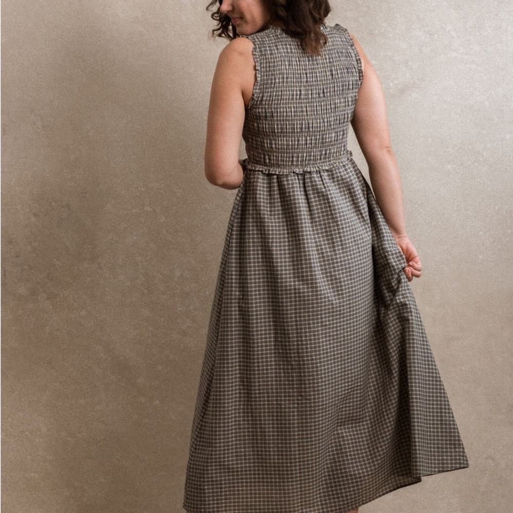 Neuflora Gia Dress (S) - Picture 2 of 2